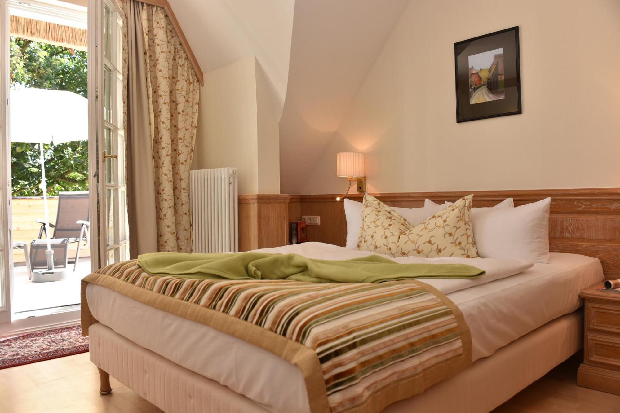 Romantik Hotel Fischerwiege Ahrenshoop Extérieur photo
