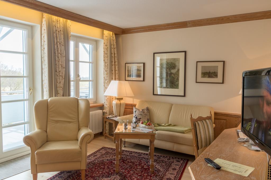 Romantik Hotel Fischerwiege Ahrenshoop Extérieur photo